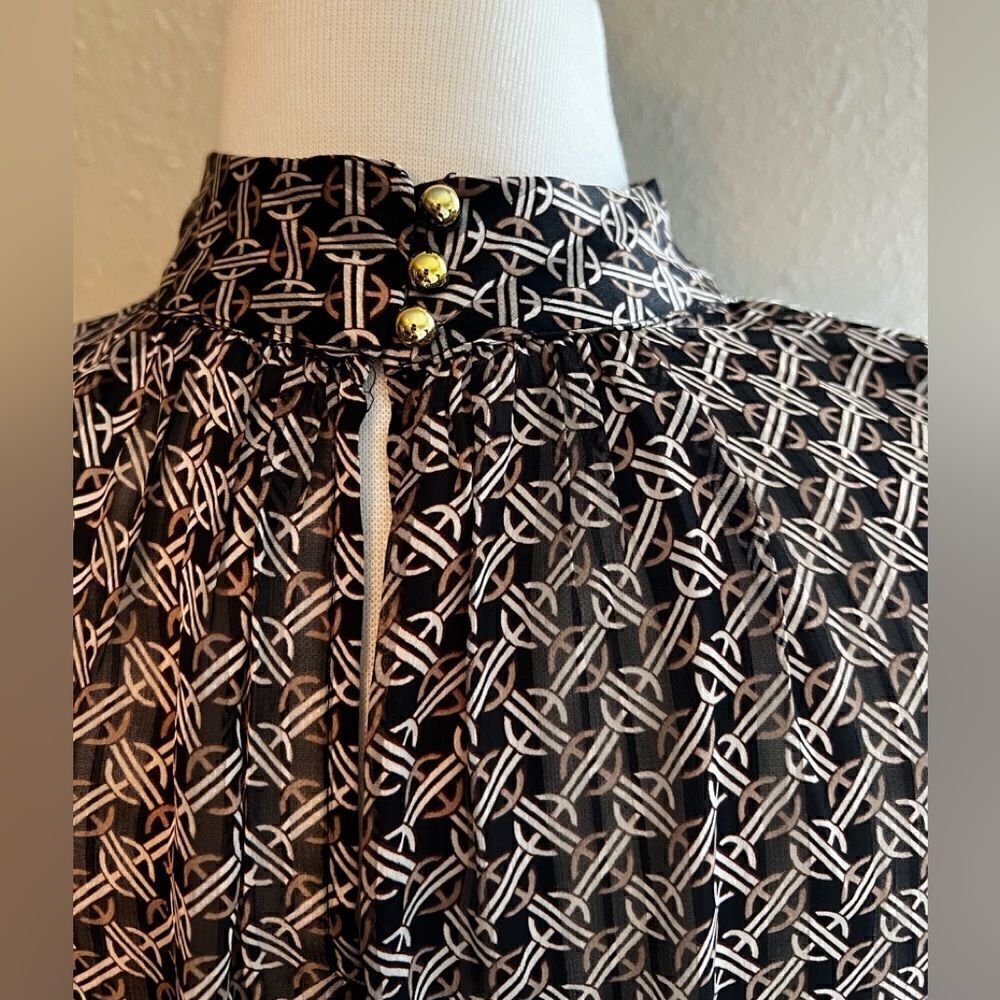 H&M semi sheer blouse NWOT - Picture 5 of 9